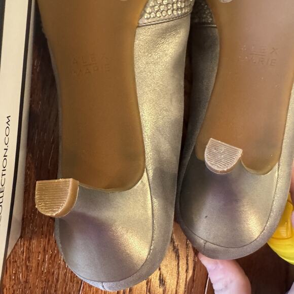 ALEX MARIE Symone Women's Shoes 8.5 Silver Gray Ceylon Embellished Pumps Fromal - Picture 14 of 16